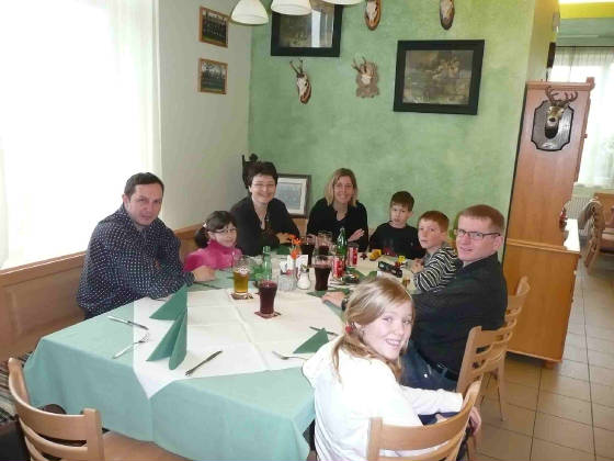 essen_schinnerls_hammers.jpg